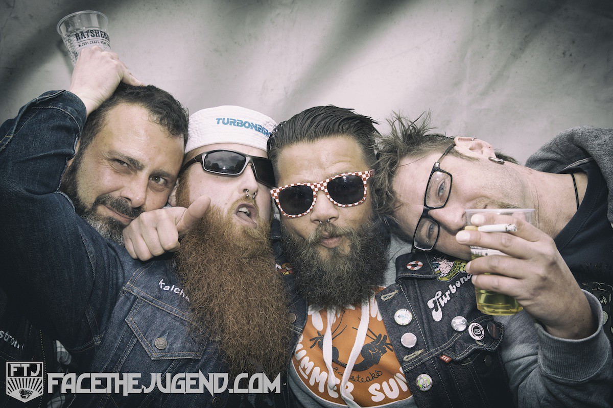 Face the Jugend at Glockenschlag Festival Hamburg 2015 by Miroslav Menschenkind