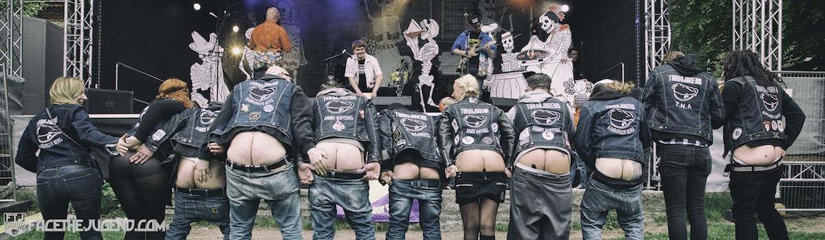 Face the Jugend at Glockenschlag Festival by Miroslav Menschenkind